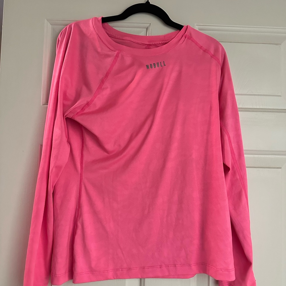 Hot pink nobull athletic long sleeve- M